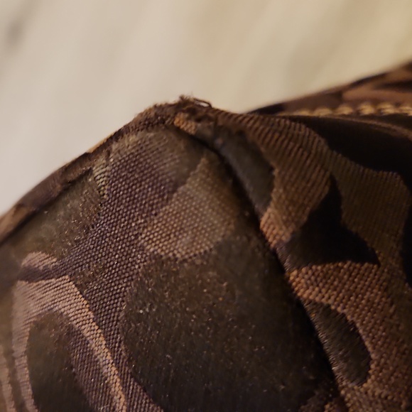 Coach Brown Signature Turn lock Sholder bag - Picture 13 of 15